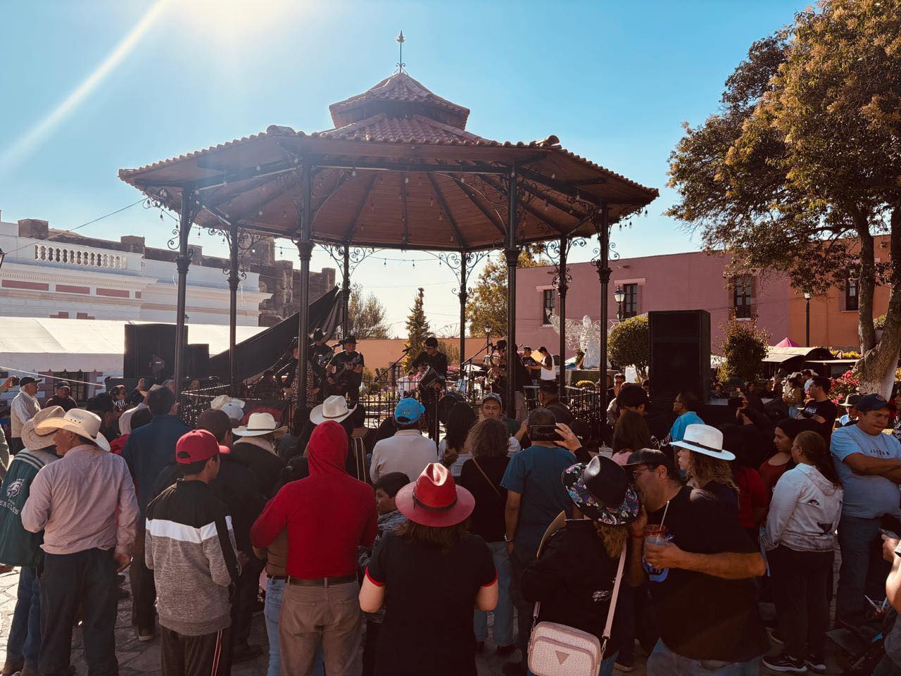 Zempoala celebra el talento local con festival artístico y reconocimientos culturales