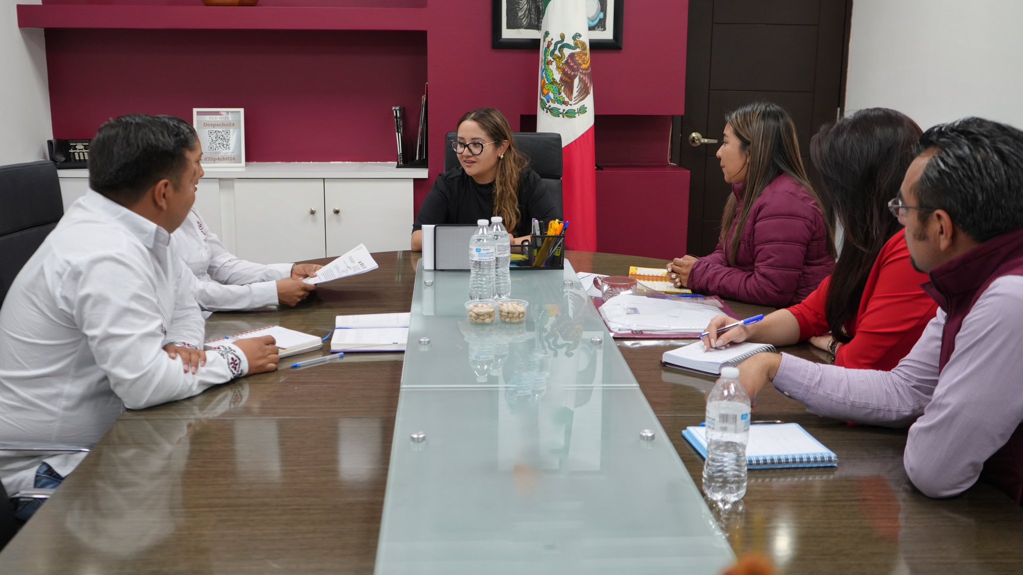 Coordinan acciones para fortalecer servicios de salud en Yahualica