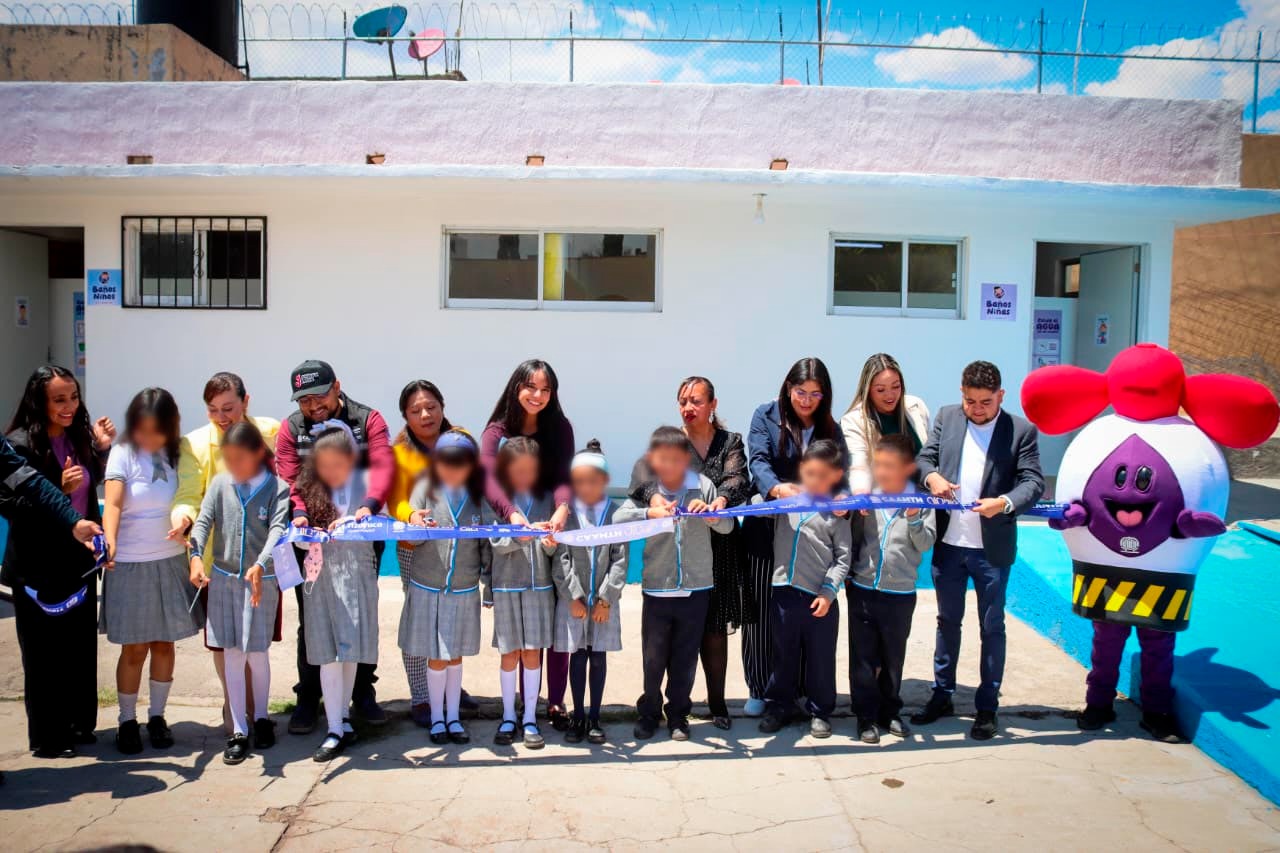 Entregan rehabilitación de sanitarios en primaria Ignacio Rodríguez Galván en Tizayuca