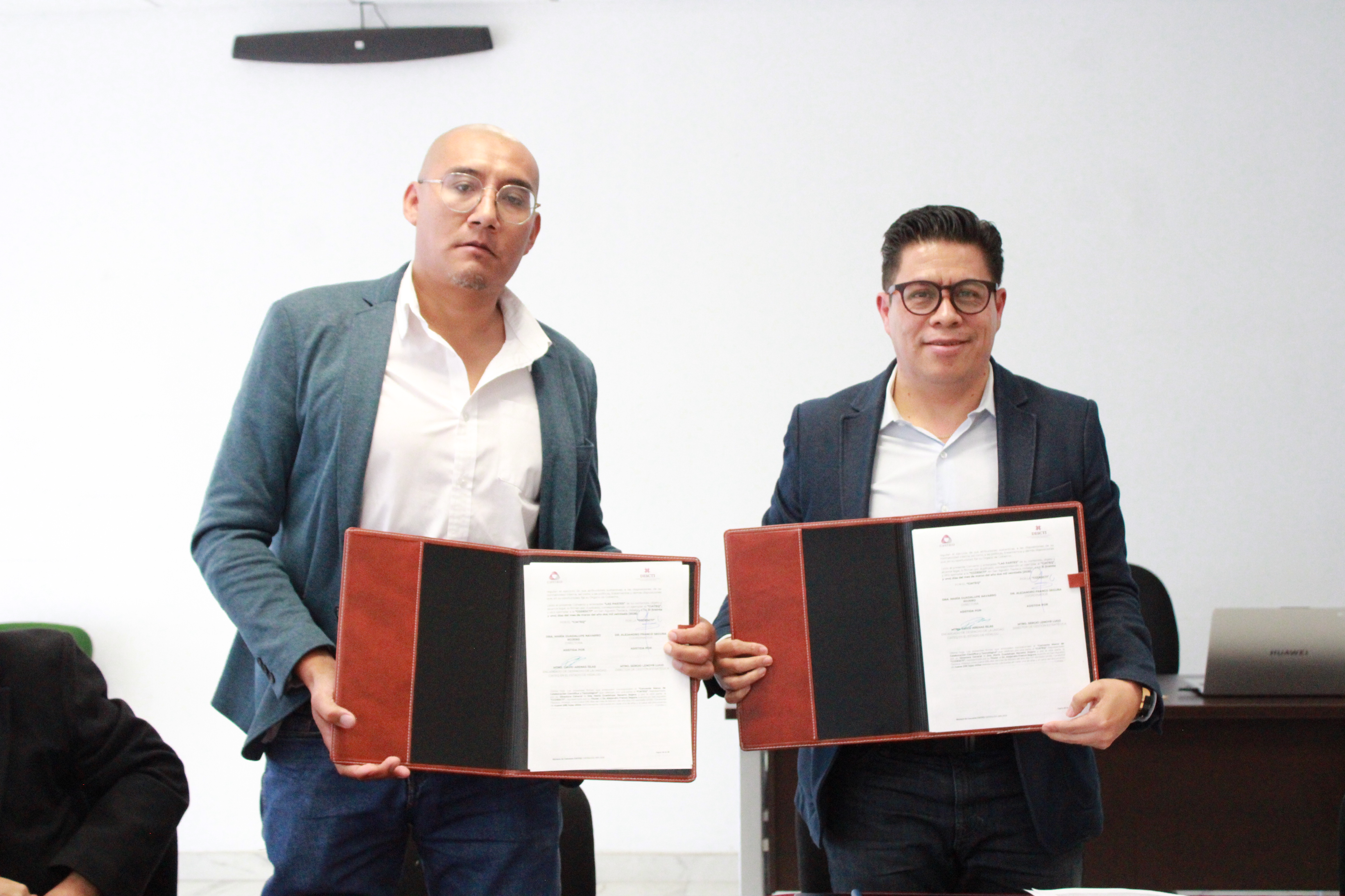 Impulsan desarrollo de investigaciones e innovación tecnológica en Hidalgo mediante convenio DESCTI-CIATEQ