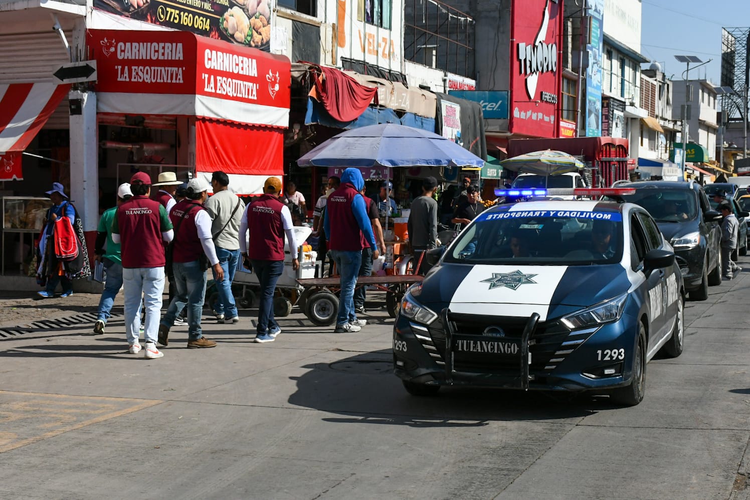 TULANCINGO MANTIENE OPERATIVO PARA LIBERAR BANQUETAS Y VIALIDADES EN PIFSAL Y CENTRAL DE ABASTOS