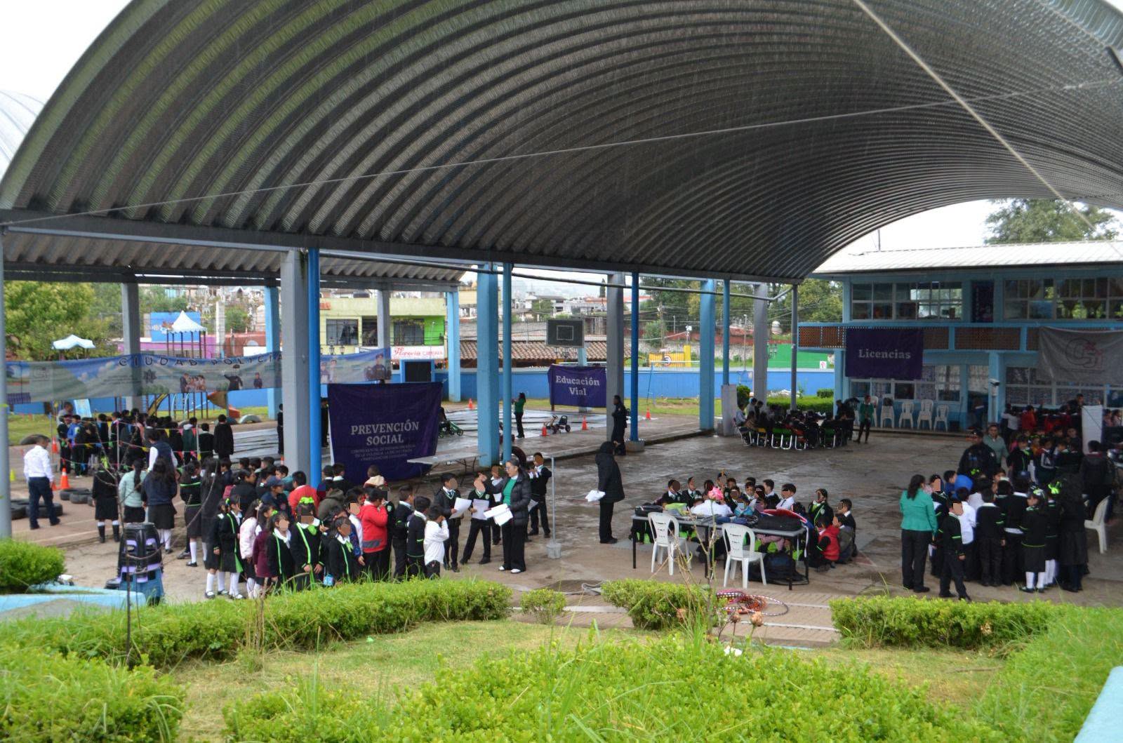 Gobierno de Acaxochitlán fortalece la cultura de la prevención con programa “Ciudad Policía” en escuela primaria