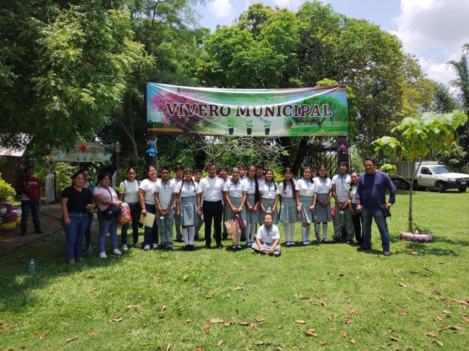 Promueven la conciencia ambiental y la conservación de especies nativas en Huejutla