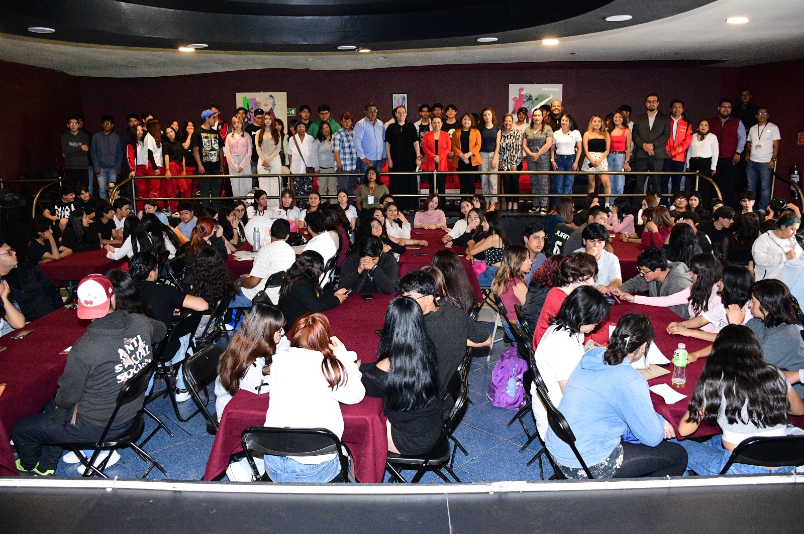 Más de 200 jóvenes participan en el primer foro “Altavoz Paz Vibes” para impulsar propuestas en Tulancingo